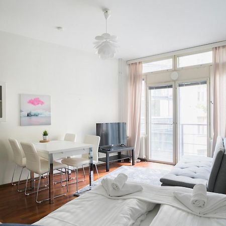 Poista 2Ndhomes Kluuvi Apartment 2 เฮลซิงกิ ภายนอก รูปภาพ