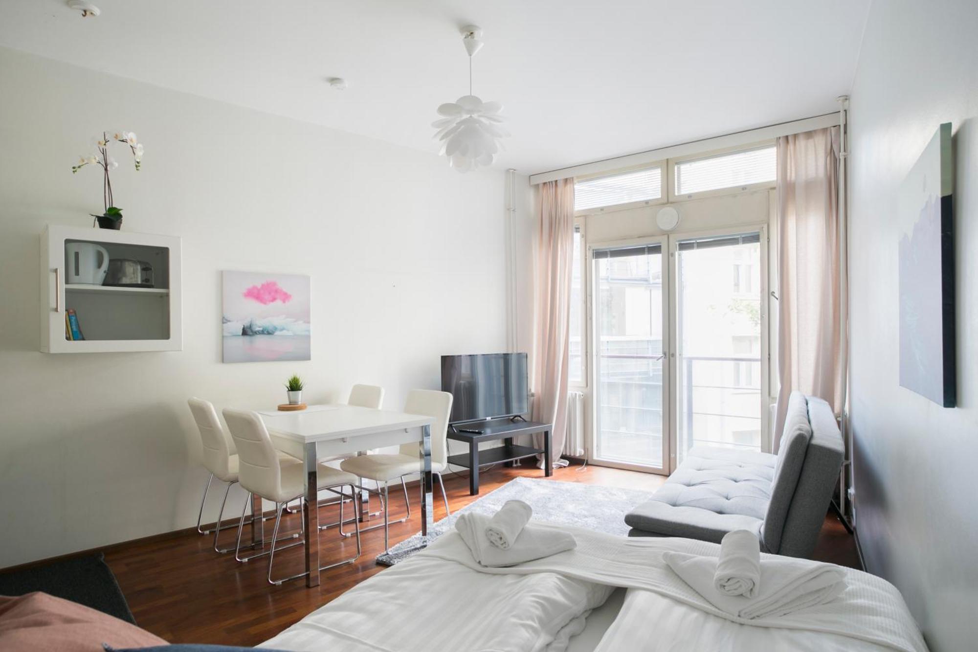 Poista 2Ndhomes Kluuvi Apartment 2 เฮลซิงกิ ภายนอก รูปภาพ