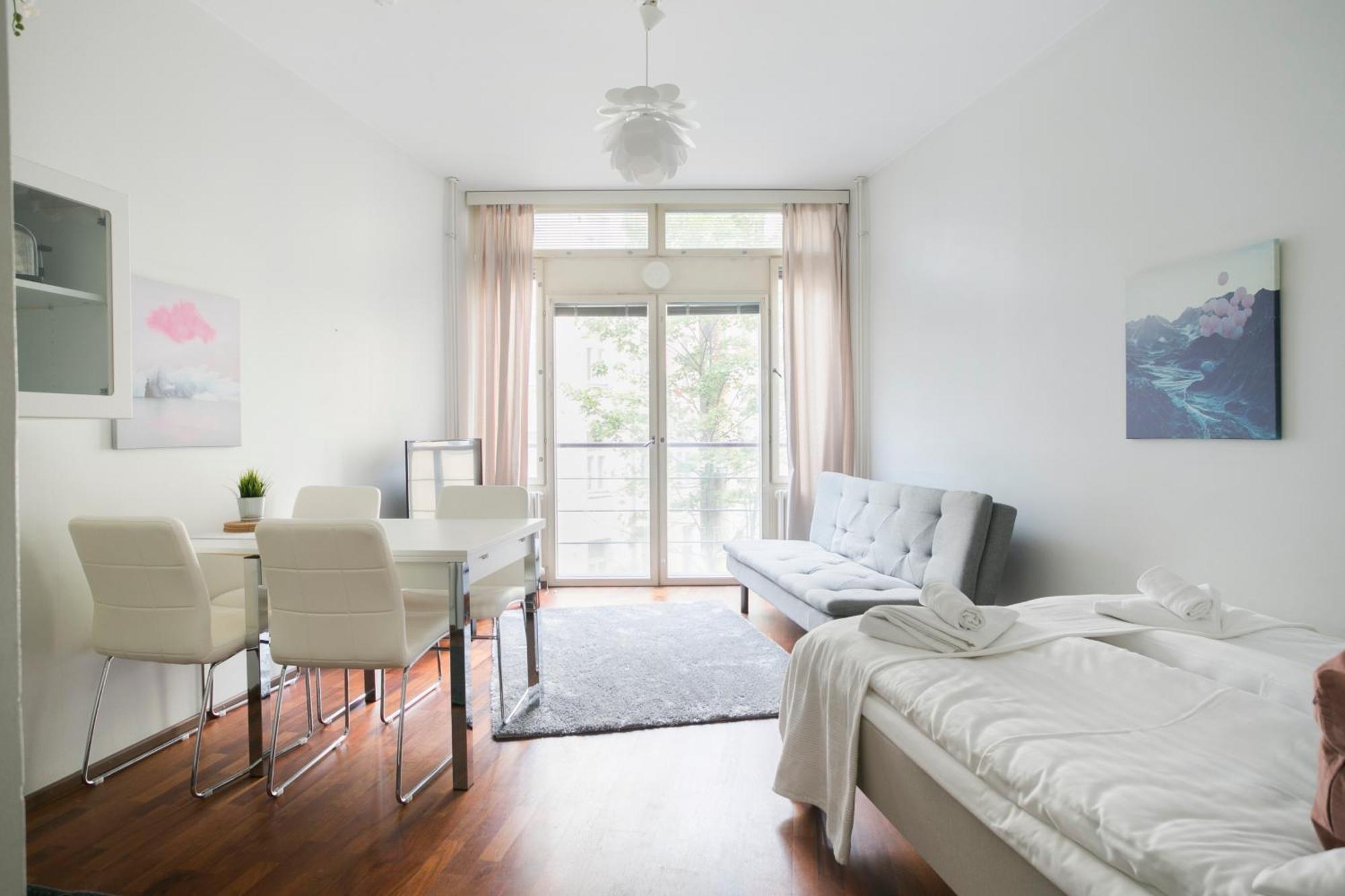 Poista 2Ndhomes Kluuvi Apartment 2 เฮลซิงกิ ภายนอก รูปภาพ