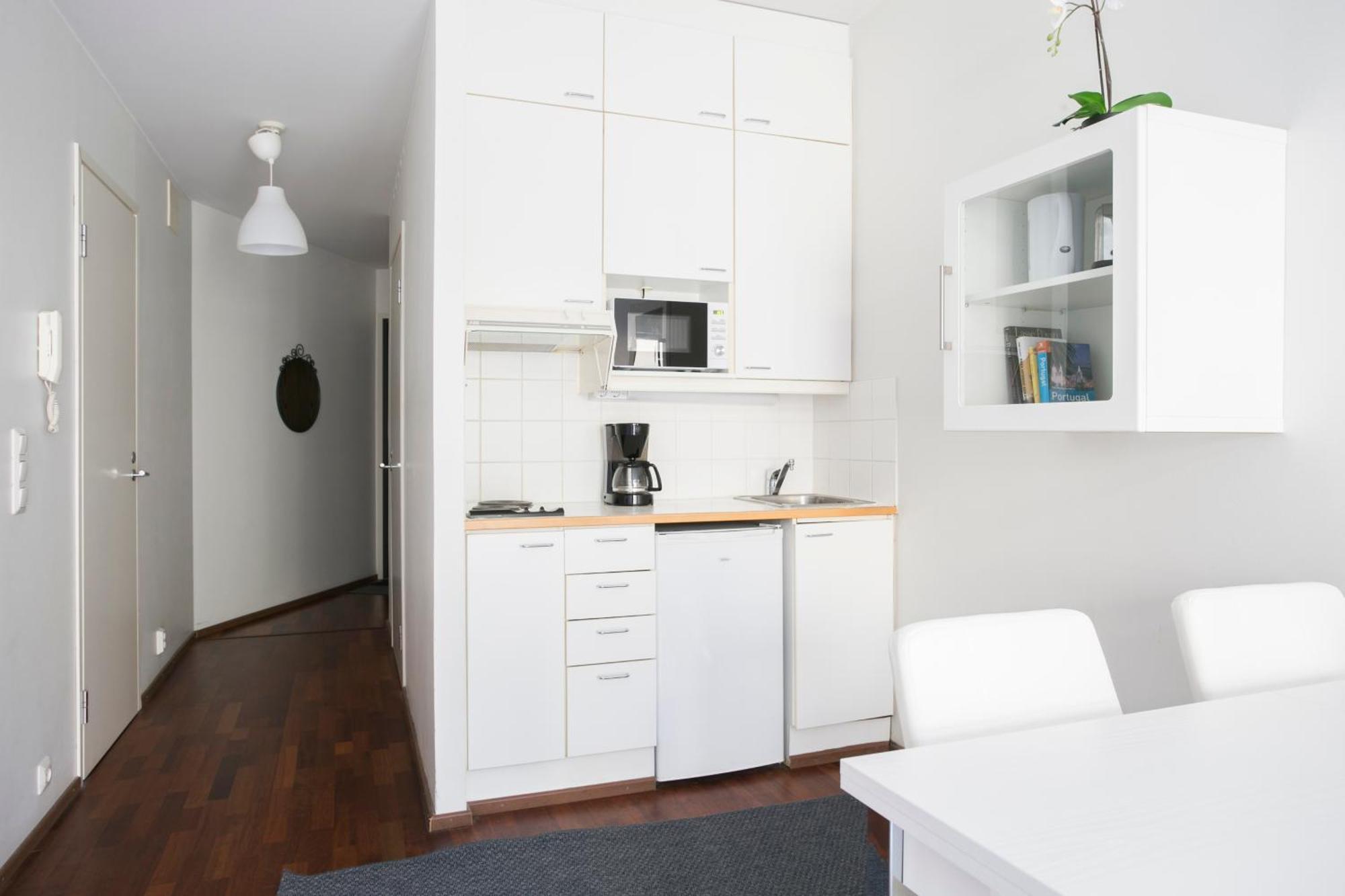 Poista 2Ndhomes Kluuvi Apartment 2 เฮลซิงกิ ภายนอก รูปภาพ